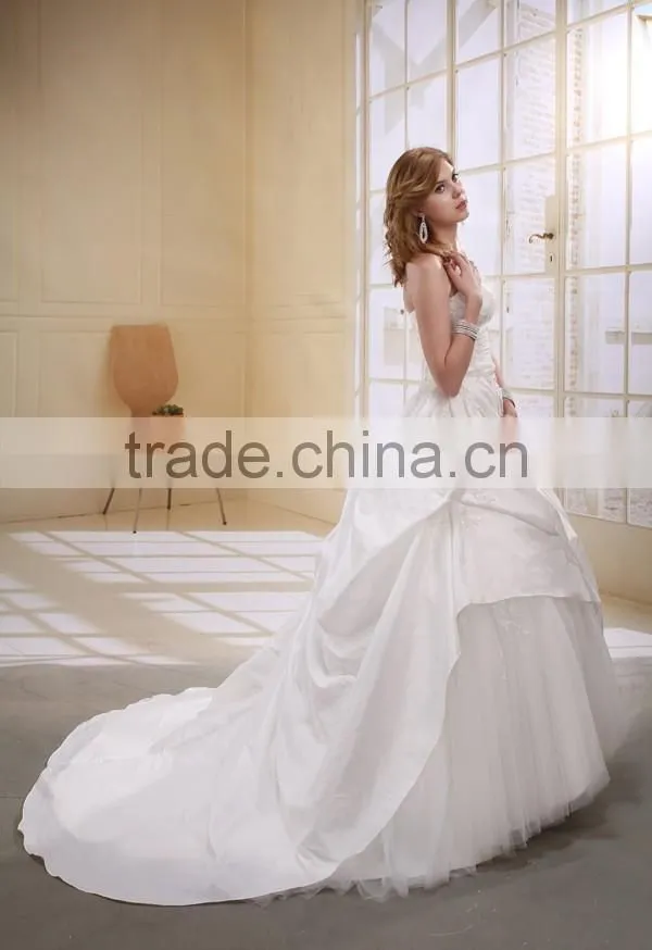 A-Line Taffeta Pearl Beaded Strapless Long Trail Gown Wedding dress AS00702