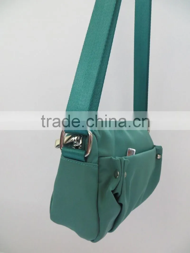 plain style waterproof nylon material green shoulder bags ladies 2016