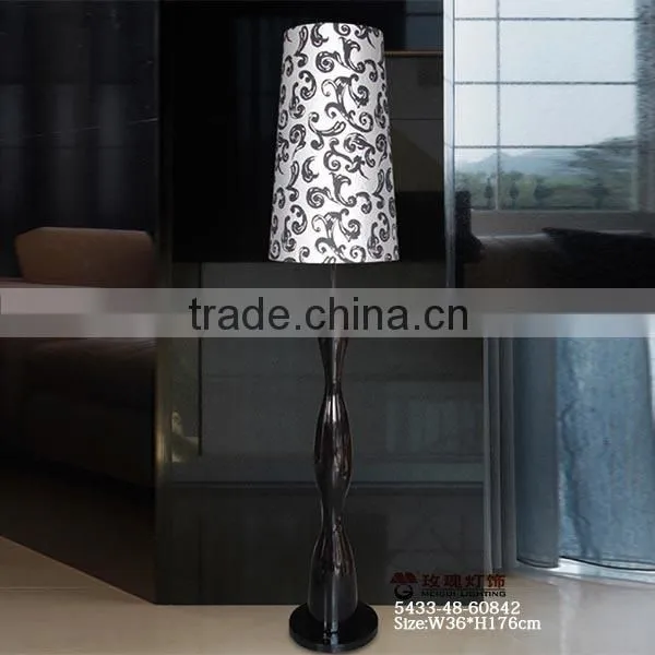 white wood lamp for desk decoration