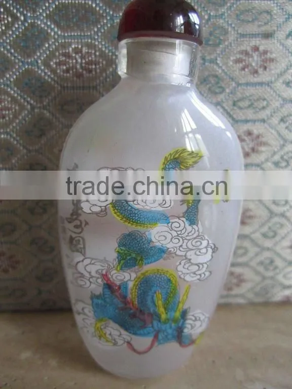 Chinese Traditional snuff box c/w Picture of Dragon Gallop