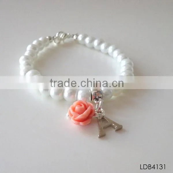 Fashion pearl bracelet with rose letter A pendant chinese manufacturer