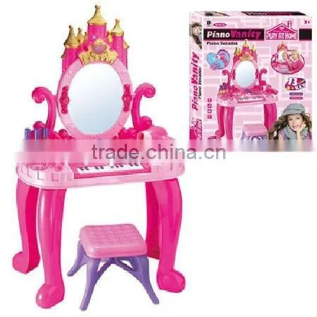 661-76 Toy Children Doctor Sets