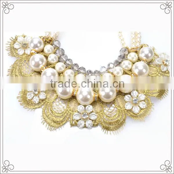 wholesale Europe And America Pearl Statement Necklace With Flower Lace in china