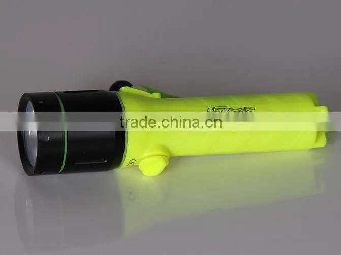 Hot sales factory supply rechargeable waterproof torch light T6 LED diving powerful led flashlight