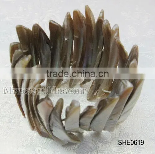 Natural pure color special shell bracelet