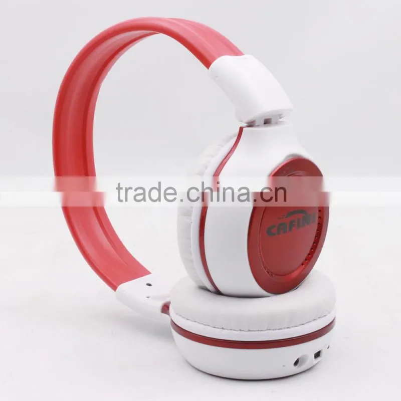 High quality headphone fashion headphone 2015 hot newest style on-ear high quality headphone hi-fi heaphone