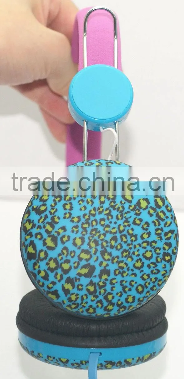 Fashionable stereo best headphones with microphone
