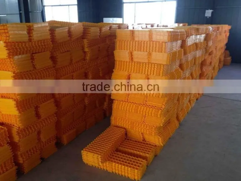 different size plastic chicken cage live chicken transport cage for sale