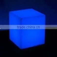 desk / bar table / outdoor furniture - - bar table and bar chairs / stools