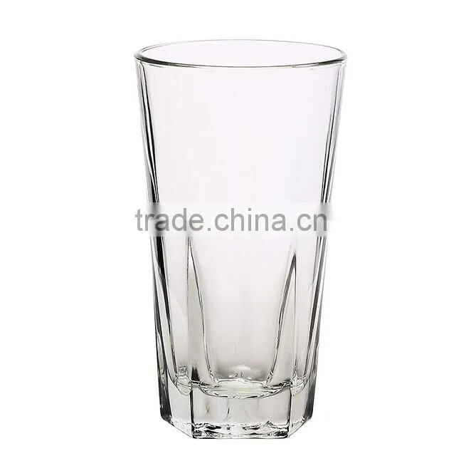transparent glass beer mug stein