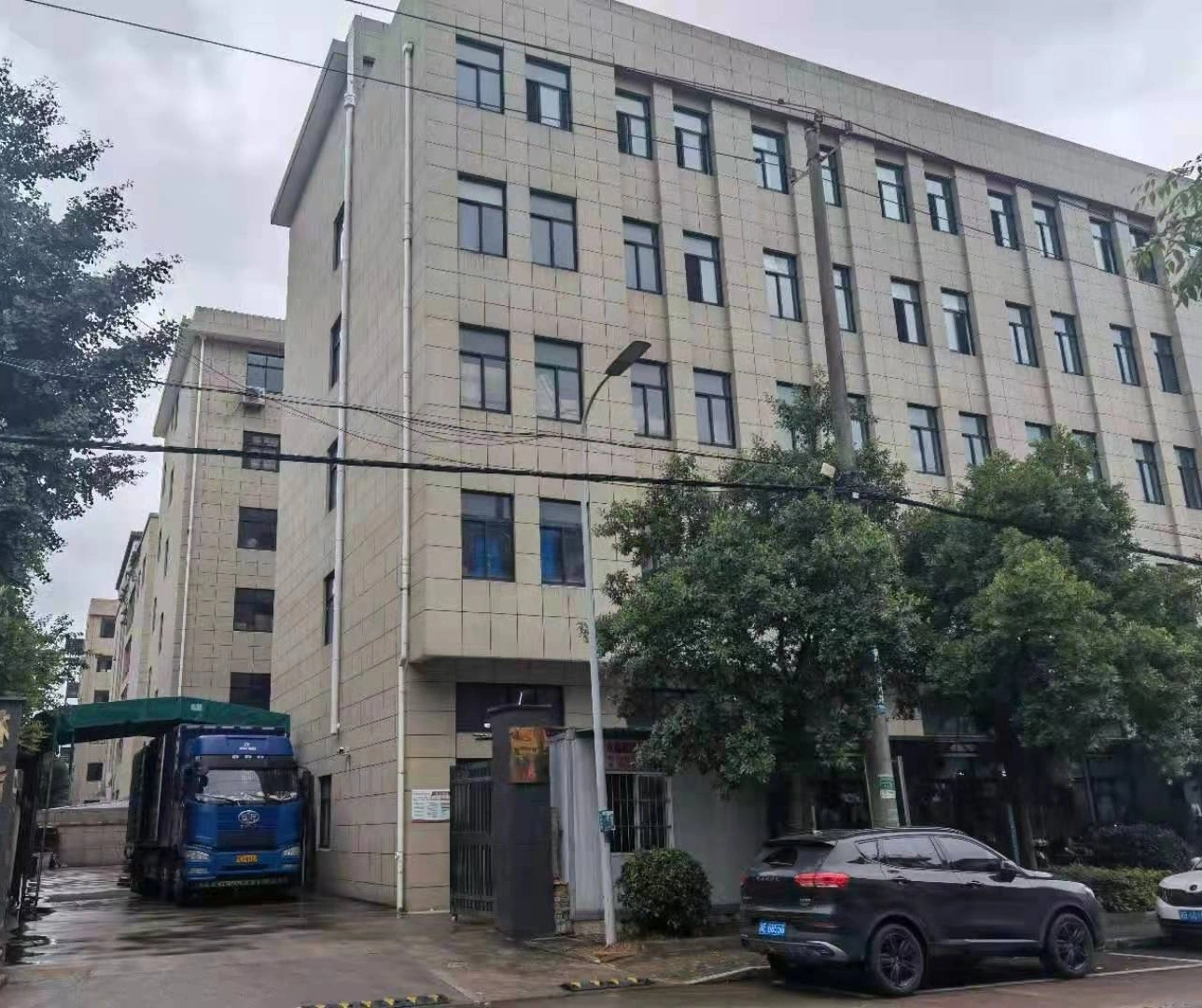 Ningbo JLL International Trade Co.,Ltd company overview - view 1