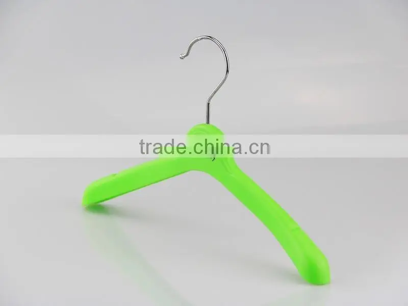 low price kids plastic hanger children plastic hanger for coats