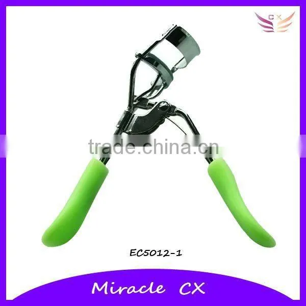 Plastic handle electroplating eyelash curler