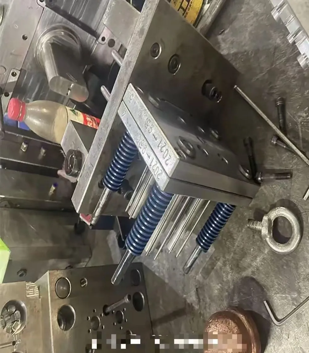 Why Plastic Molds are a Game-Changer for Industry