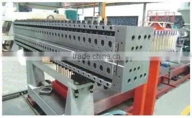PC corrugated Polycarbonate plastic sheet extrusion machine