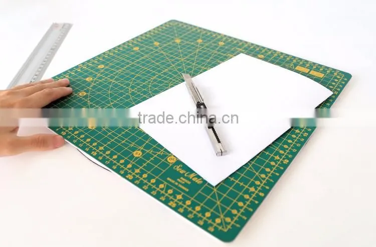Wholesale Made In Taiwan high quality self-healing rotatable plastic flexible cutting mat