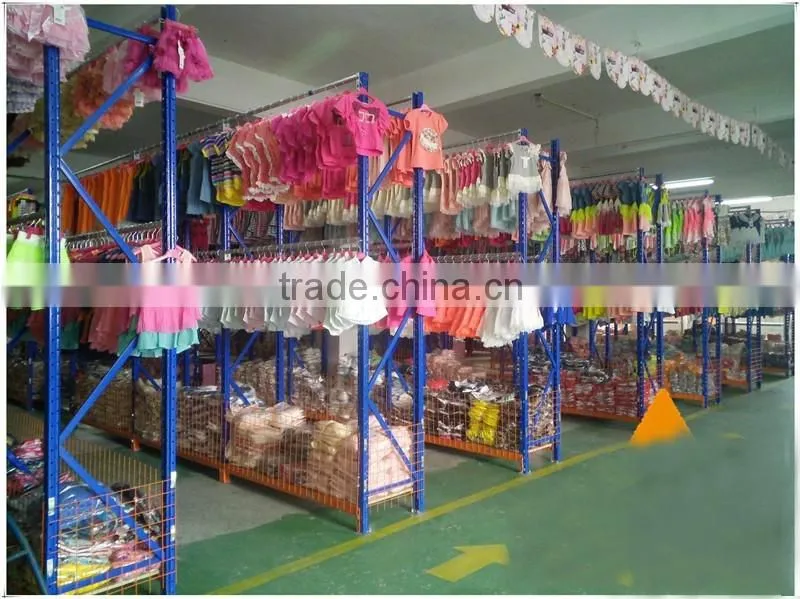 The warehouse steel clothes racking used in the production and warehouse areas