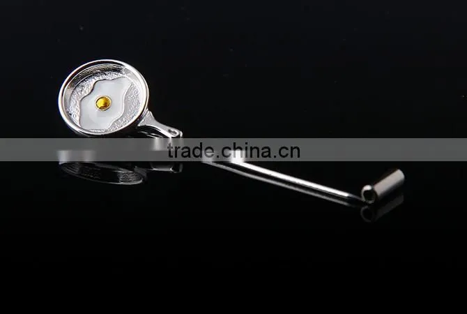 Wholesale novelty poached egg lapel pin fried egg lapel pin