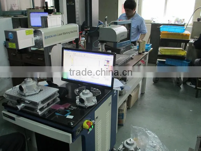 10W/20W Fiber laser marking machine with rotation chuck