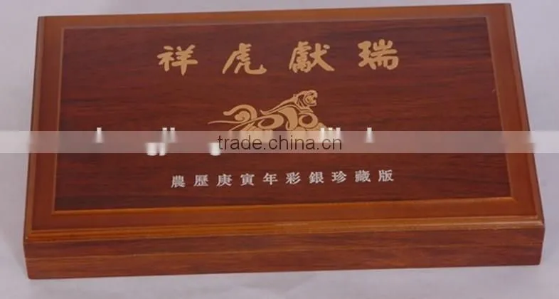 tranparent coin box