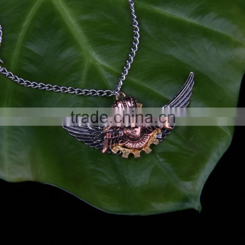 2015 yiwu fashion imitation jewelry hot sale new arrive steampunk gear angel wings pendant statement necklace key chain