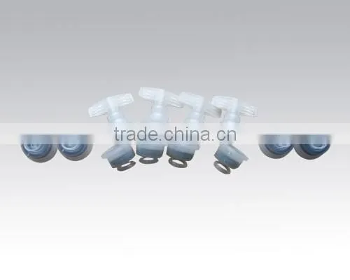 Polypropylene composite cap for plastic infusion container (ring-pull type)