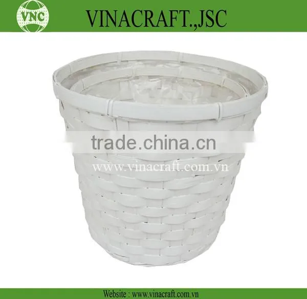 Rattan flower basket with seagrass rim