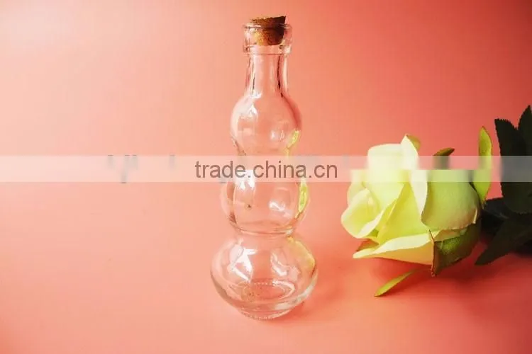 mini long cut flower glass container with wooden cover