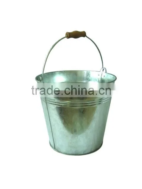 galvanized tubs and buckets