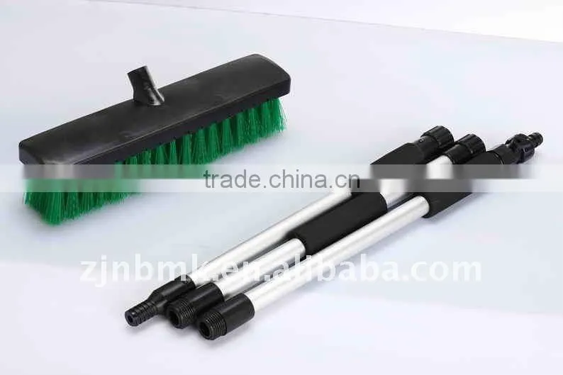 garden cleaning brush