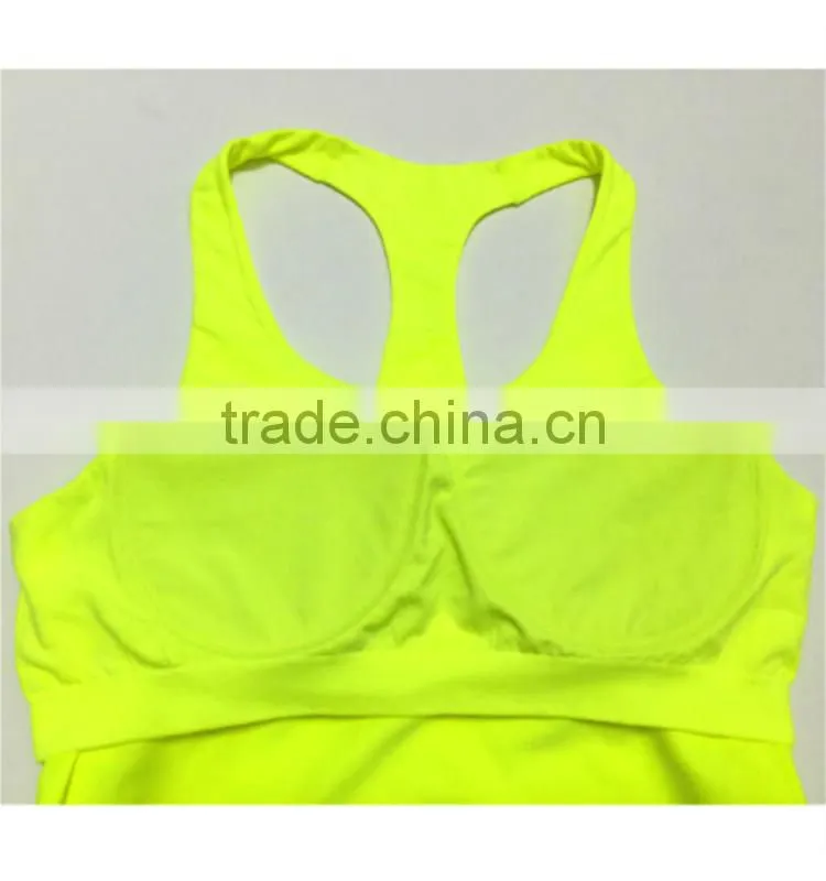 Women light color seamless underwear top