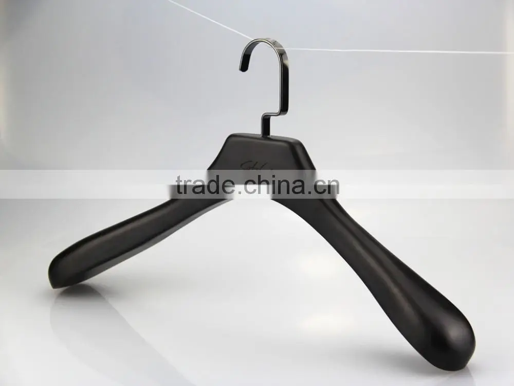 HA277 high quality wooden clothes hanger for coat