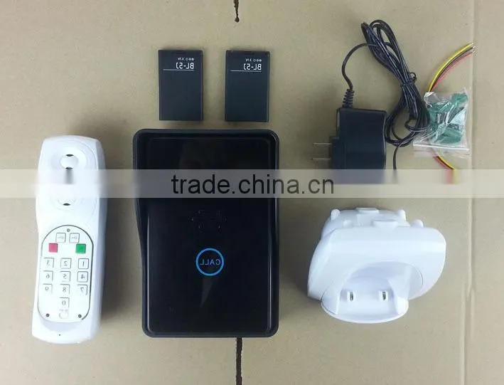 New 2.4G Digital wireless intercom system 1 outdoor units to 3 indoor handsets