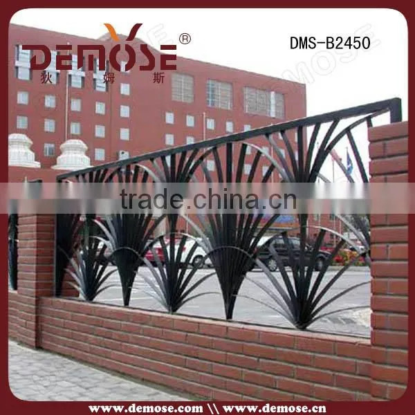 modern design Iron Balcony Railings Designs/indoor wrought iron balcony railing