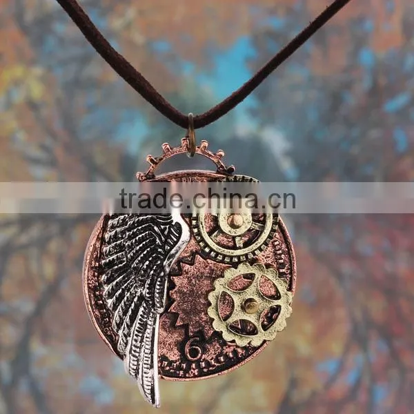 High Quality Alloy Pendant in Stock Steampunk Pendant Necklace Jewelry