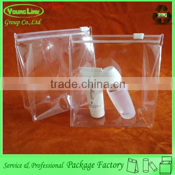 OEM customized high quality transparent plastic makeup bag with handle