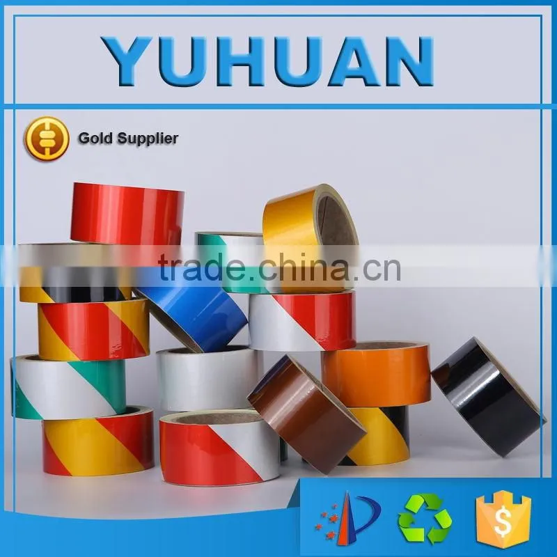 Free Samples Colored PVC / PET Based Truck Vehicle Adhesive Light reflective sheeting