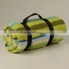 easy moving blanket with strap