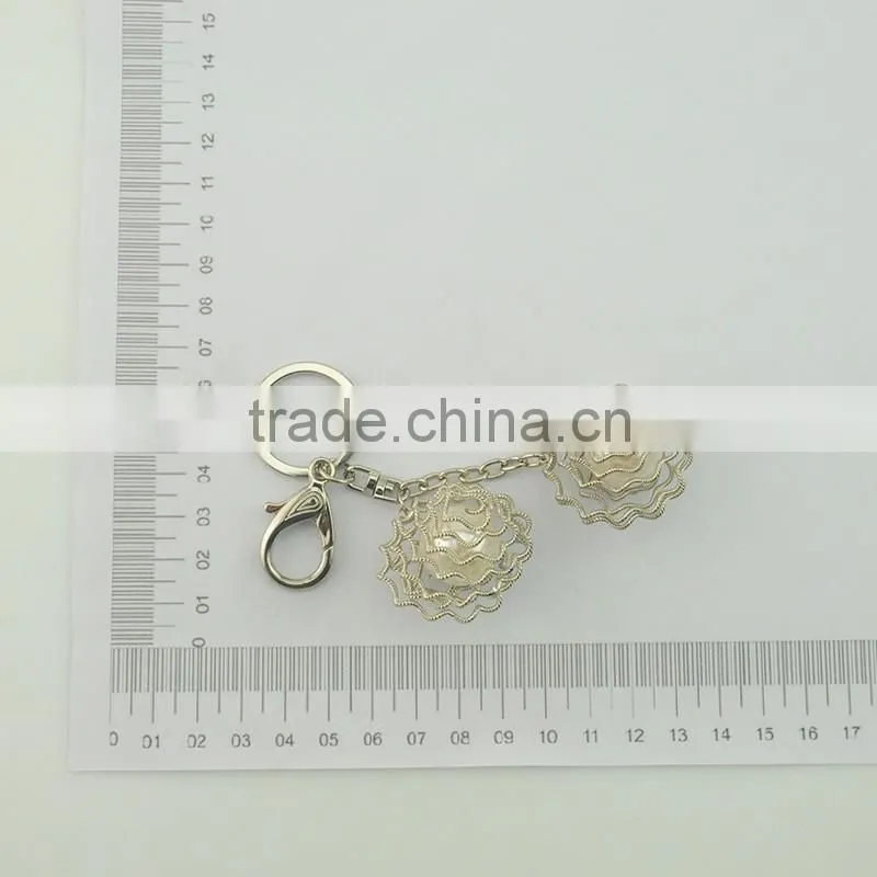China souvenir clear thread design silver plated pearl metal keychains wholesale