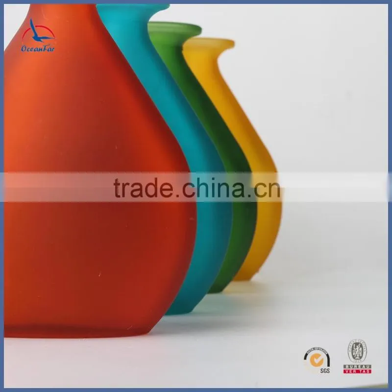 Colored Custom Glass Mini Vase Wholesale Elegant Centrepiece Vases