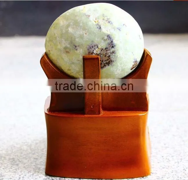 stock natural crystal geodes for decoration