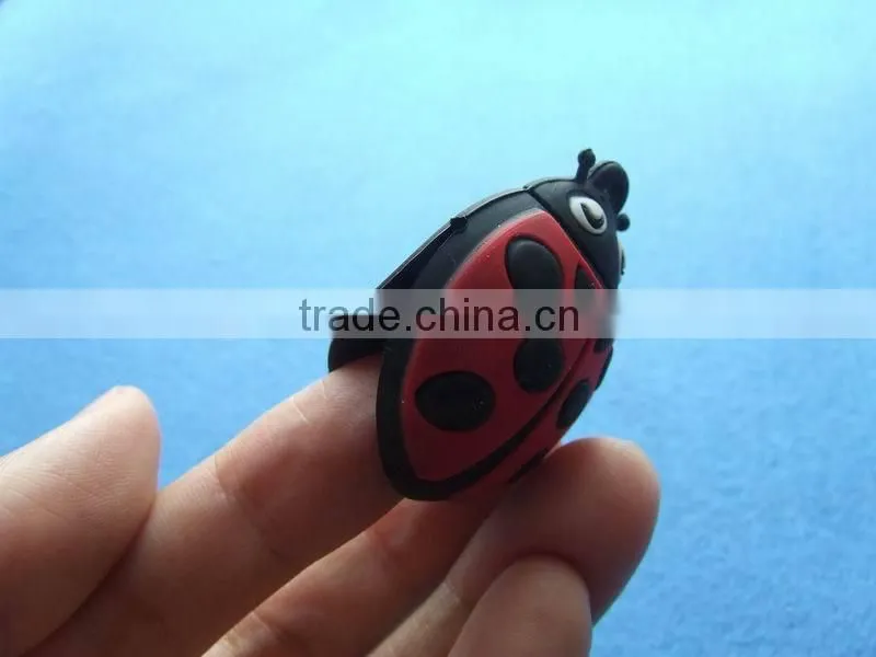 factory molding black PVC shoes tags