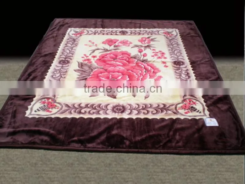 China Suppliers wholesale fleece blankets 100% polyester cuddly super king size mink blanket