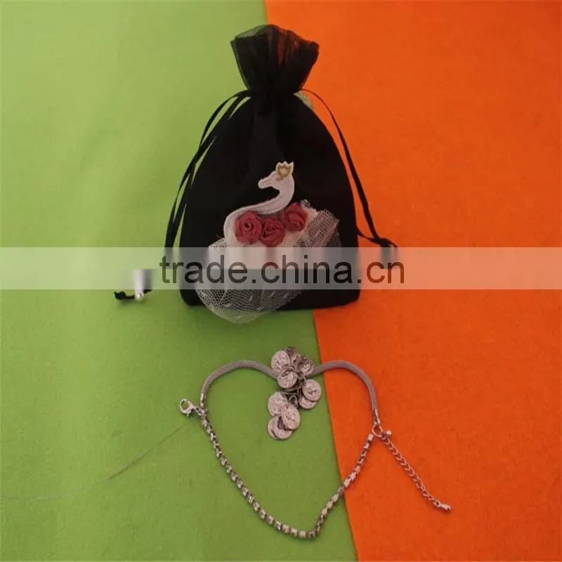 Customized best promotion flower gift jewelry velvet bag wholesale
