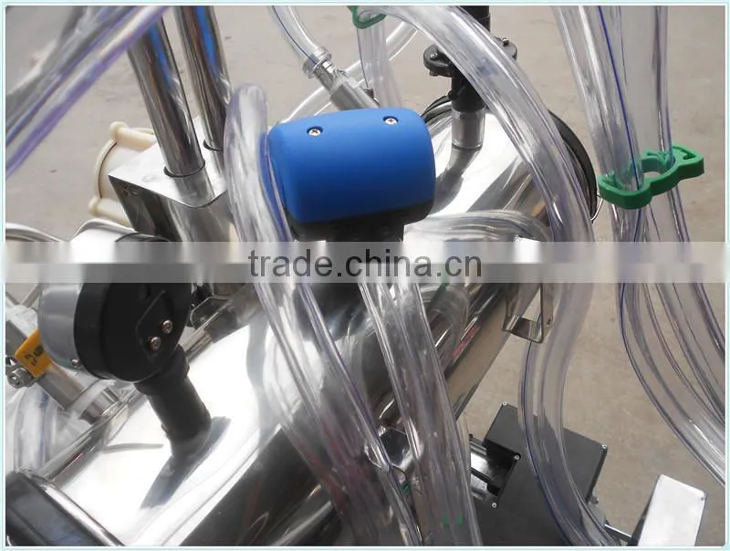 Vacuum Pump Cow Milker with Double Milk Pails