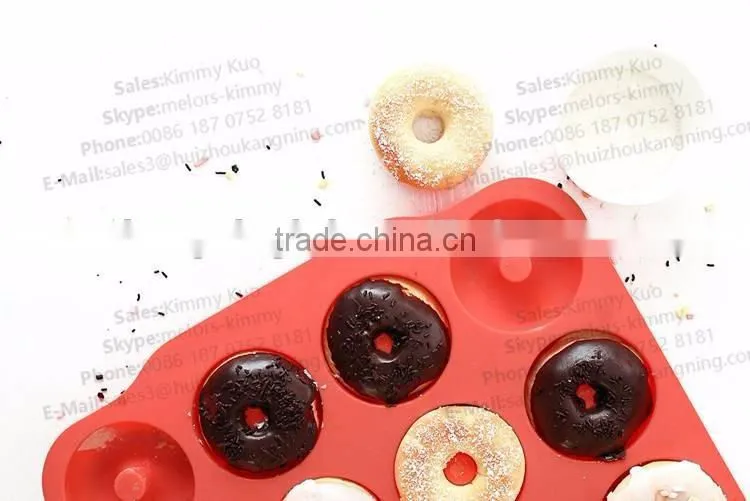 Hot Selling 12 Cup BPA Free Non-stick Silicone muffin pan baking pan