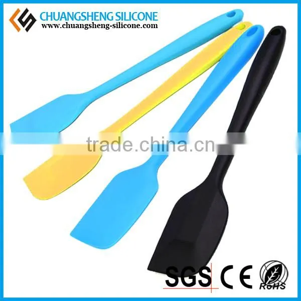Hot selling kitchen needed silicone slice, silicone cooking tools