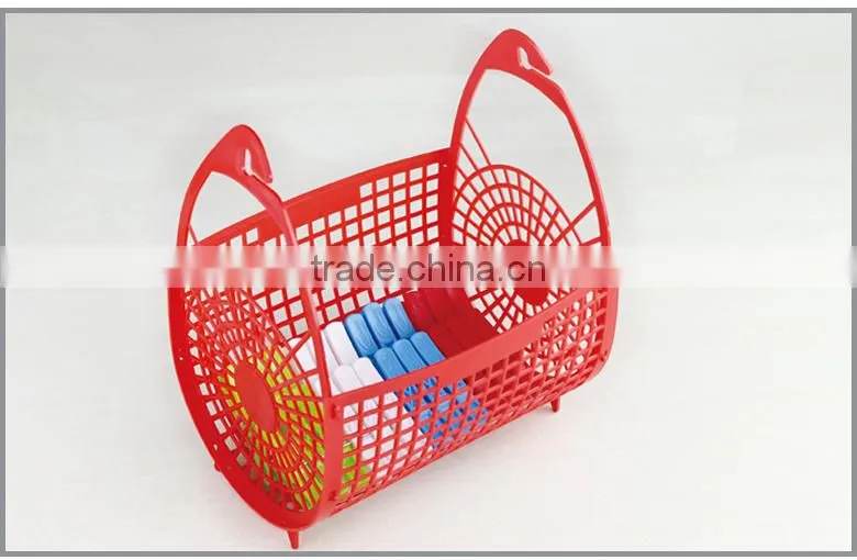 XYB9906 colorful plastic basket with clothes pegs/clip/pins