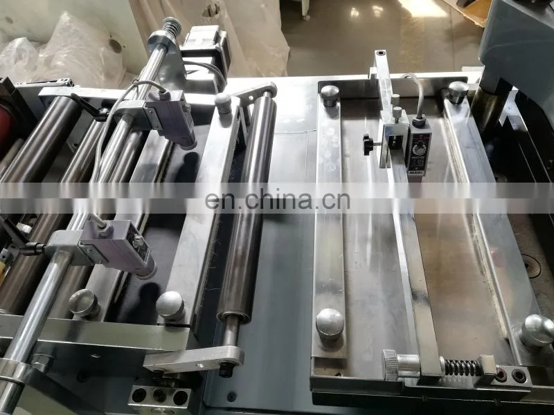 High Speed Sticker half cut printed label hot stamping Flatbed die Cutting Machine