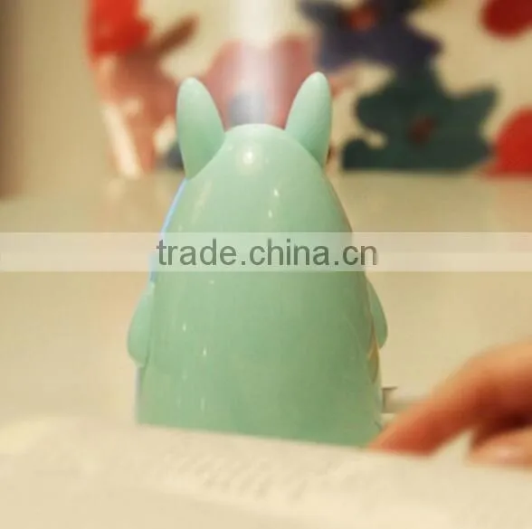 2016 New Creative Rabbit USB humidifier home office mute mini-car Decoration car air purifier